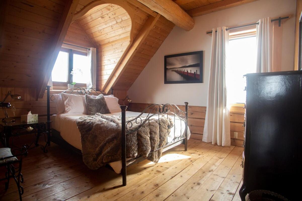 Hebergement "La Maison En Bois Rond" Sainte-Marie Room photo